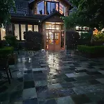 Отель Bar Restorant Geshtenja *
