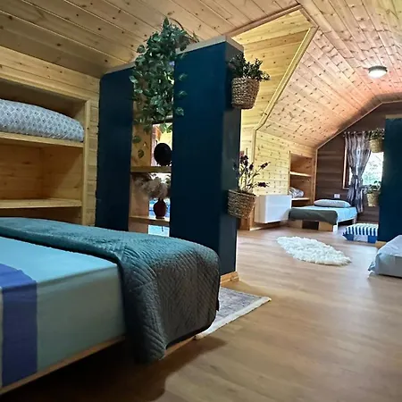 Hotel Bar Restorant Geshtenja