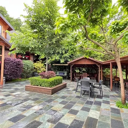 Bar Restorant Geshtenja Hotel Rec