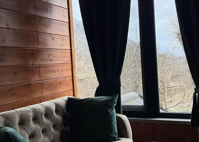 Bar Restorant Geshtenja Отель *