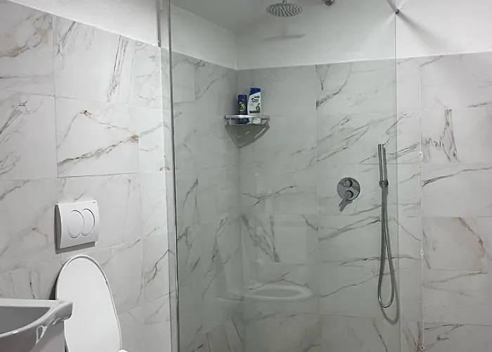 Bar Restorant Geshtenja Rec