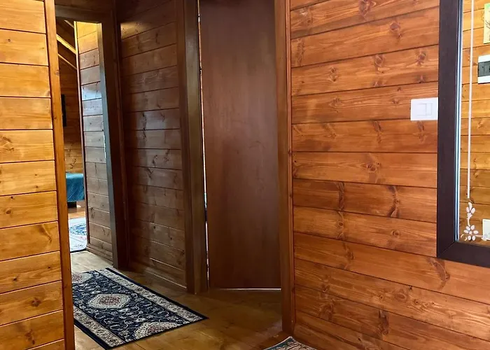 Bar Restorant Geshtenja Hotel *