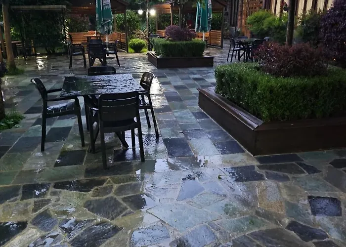 Bar Restorant Geshtenja Отель Rec