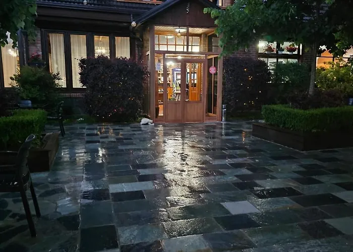 Отель Bar Restorant Geshtenja *